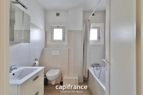 LYON 5EME ARRONDISSEMENT Appartement T2 avec cave - stationnement libre