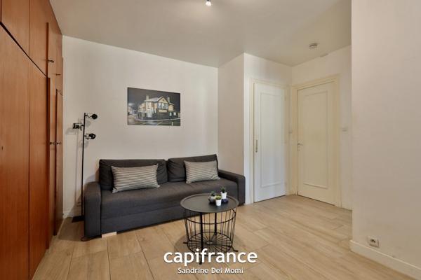 LYON 5EME ARRONDISSEMENT Appartement T2 avec cave - stationnement libre