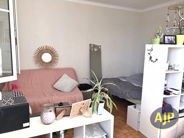 Appartement à louer Rennes : 1 pièces, 21m² avec 0 chambre(s) à 461€ - AJP Immobilier Rennes Nord