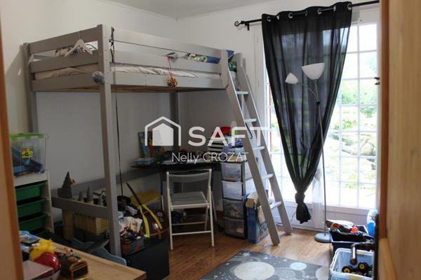 Située à Château-Thierry secteur calme  très belle propriété !