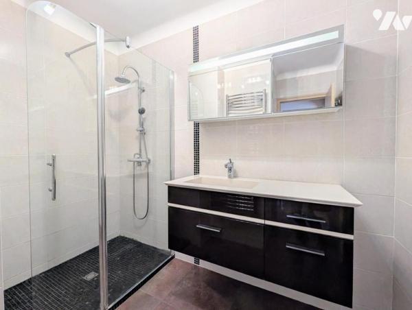 Appartement 106m² lumineux avec ascenseur, balcon et parking – Quartier Procé, Nantes