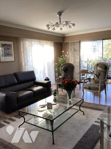 Appartement 106m² lumineux avec ascenseur, balcon et parking – Quartier Procé, Nantes