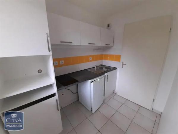 Appartement à louer 2 pièces 47.59m² Beaupréau-en-Mauges (49600)
