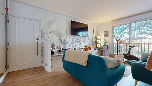 À vendre, appartement de 60 m², 3 pièces à BAYEUX (14400).