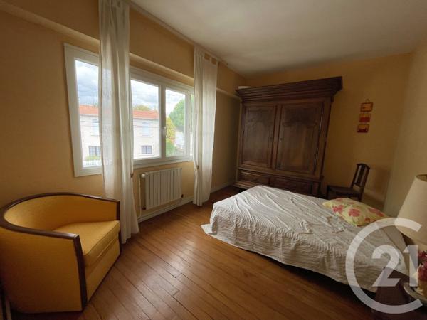 Maison à vendre  7 pièces - 153,99 m 2   ROYAN  - 17