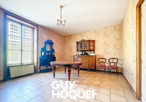 Maison en Pierre à Rénover + Grenier Aménageable et dépendances - 71260 FLEURVILLE