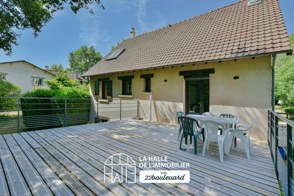 Maison
         6 pièces
        - 110 m² Exclusivité 259 900 € *