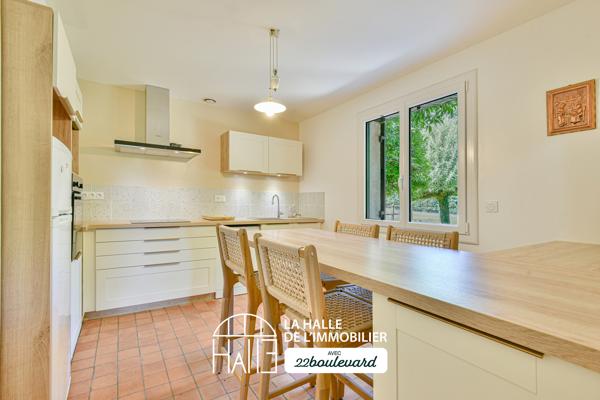 Maison
         6 pièces
        - 110 m² Exclusivité 259 900 € *