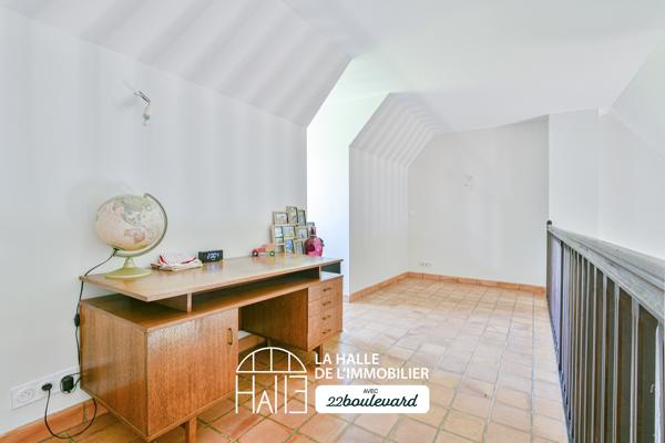 Maison
         6 pièces
        - 110 m² Exclusivité 259 900 € *