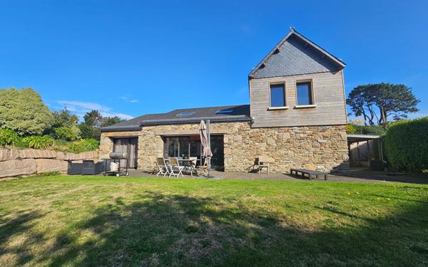 Maison à vendre    5 pièces • 124,99 m2 Trégastel