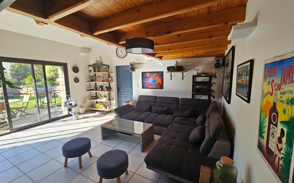 Maison à vendre    5 pièces • 124,99 m2 Trégastel