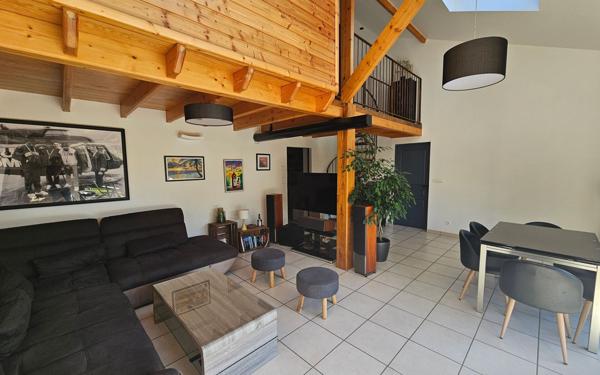 Maison à vendre    5 pièces • 124,99 m2 Trégastel