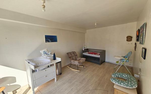 Maison à vendre    5 pièces • 124,99 m2 Trégastel