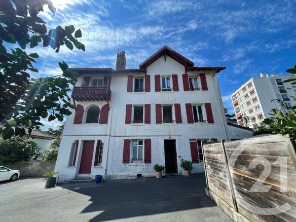 Appartement T3 à vendre  3 pièces - 48,86 m 2   BIARRITZ  - 64