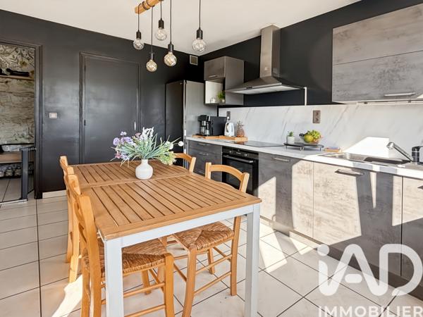 Appartement à vendre 4 pièces 92 m² Rumilly