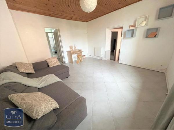 Appartement à louer 3 pièces 66m²