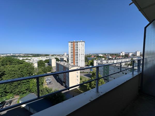 TYPE 1 - REIMS, AVENUE D'EPERNAY