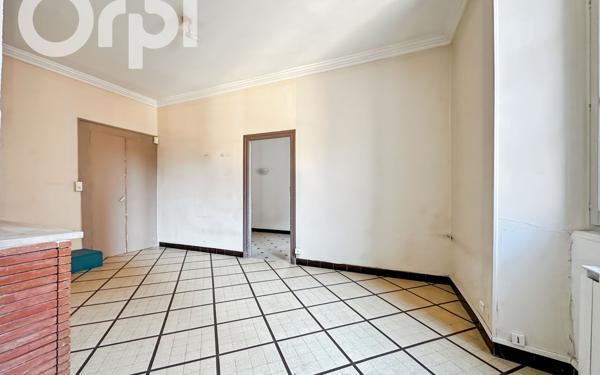 Appartement à vendre    3 pièces • 70 m2 Aubenas