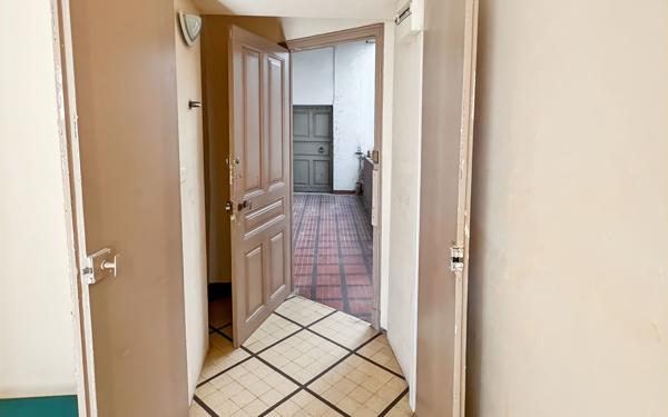 Appartement à vendre    3 pièces • 70 m2 Aubenas