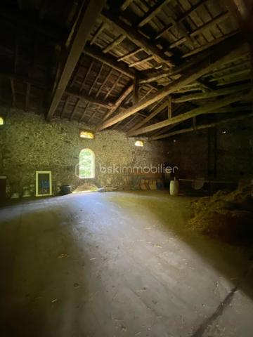 Corps de ferme de 253 m²