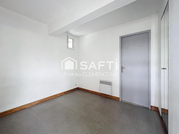 À VENDRE T2 avec un extérieur de 95m2