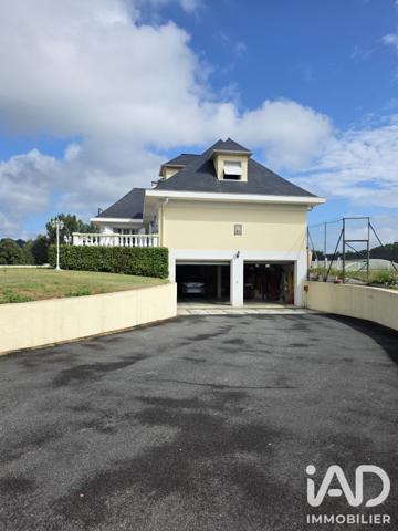 Maison à vendre 7 pièces 188,39 m² Lourdes