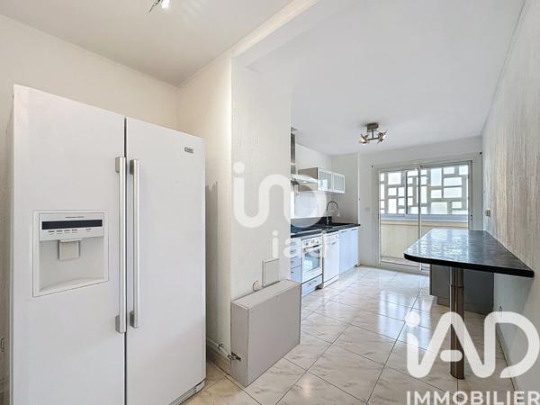 Location appartement 4 pièces 85 m² Marseille 10