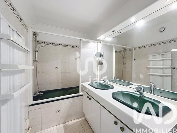 Location appartement 4 pièces 85 m² Marseille 10