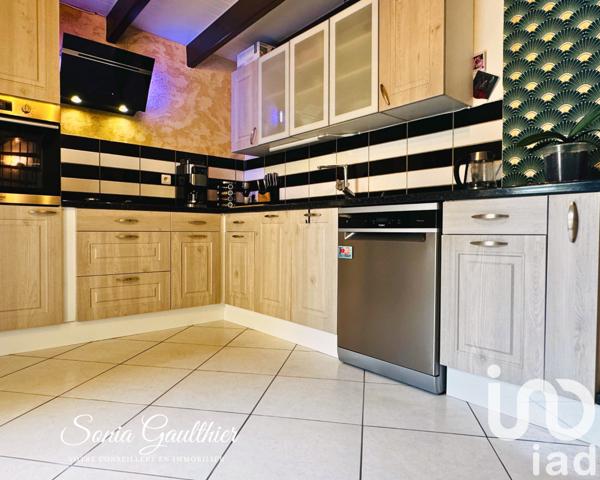 Maison à vendre 4 pièces 122 m² Couëron