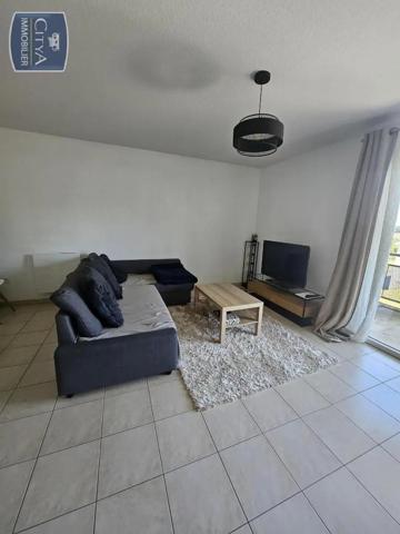 Appartement à louer 3 pièces 62.41m² Bassens (33530)