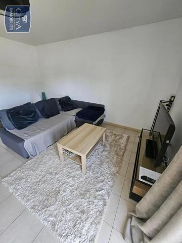 Appartement à louer 3 pièces 62.41m² Bassens (33530)