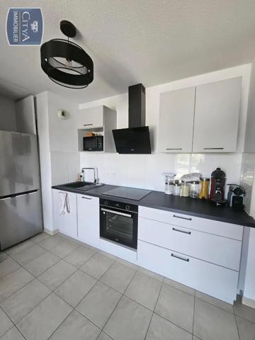 Appartement à louer 3 pièces 62.41m² Bassens (33530)