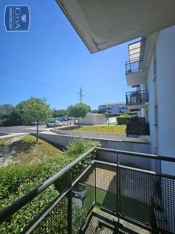 Appartement à louer 3 pièces 62.41m² Bassens (33530)