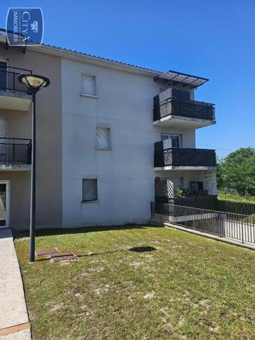 Appartement à louer 3 pièces 62.41m² Bassens (33530)