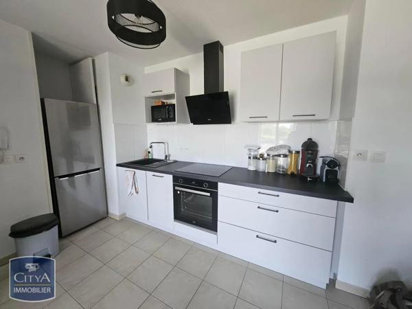 Appartement à louer 3 pièces 62.41m² Bassens (33530)