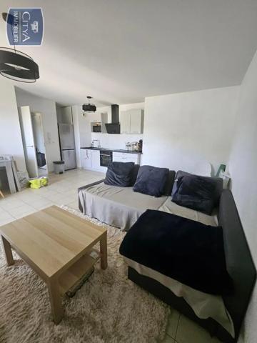 Appartement à louer 3 pièces 62.41m² Bassens (33530)
