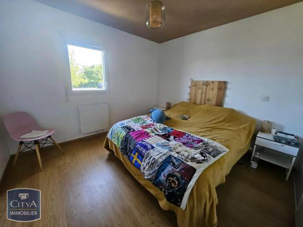 Appartement à louer 3 pièces 62.41m² Bassens (33530)