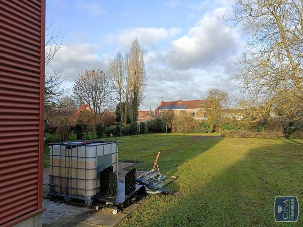 Local professionnel à louer 350m²