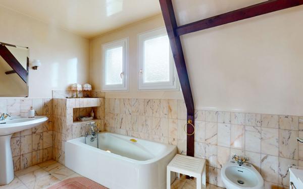 Maison à vendre    6 pièces • 166,27 m2 Fontaine-la-Mallet