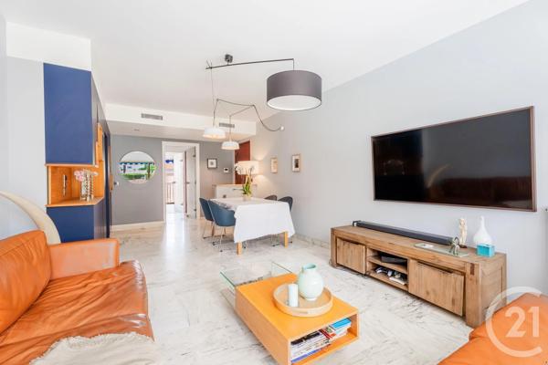 Appartement F3 à vendre  3 pièces - 90 m 2   VILLEFRANCHE SUR MER  - 06
