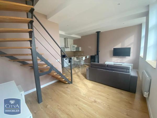 Appartement à louer 3 pièces 67.56m² Charleville-Mézières (08000)
