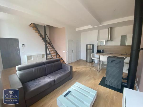 Appartement à louer 3 pièces 67.56m² Charleville-Mézières (08000)
