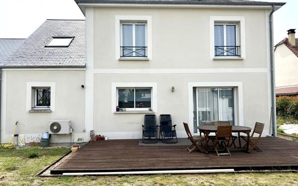 Maison à vendre    6 pièces • 155 m2 Saint-Pryvé-Saint-Mesmin