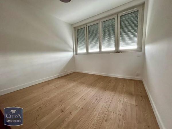 Appartement à louer 3 pièces 66m²