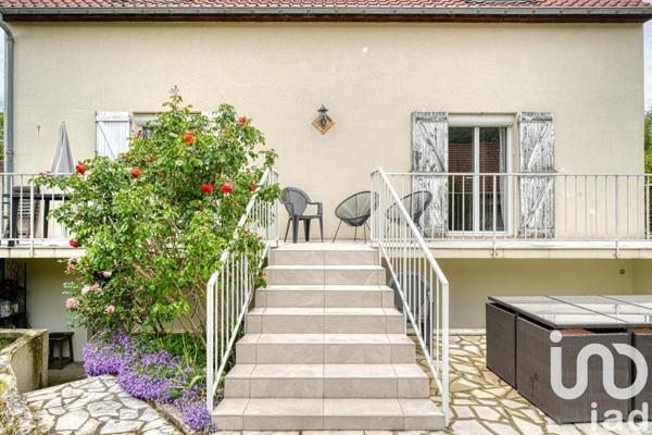Maison 5 pièces de 105 m² à Saint-Brice-sous-Forêt (95350)