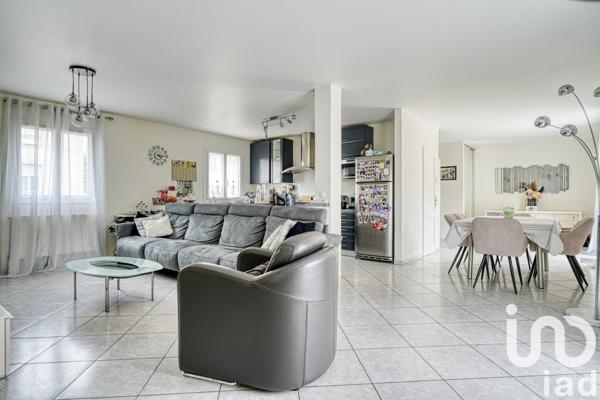 Maison 5 pièces de 105 m² à Saint-Brice-sous-Forêt (95350)