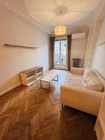 Location Appartement 3 pièces 63 m2 à Nice