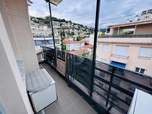 Location Appartement 3 pièces 63 m2 à Nice