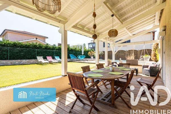 Maison à vendre 7 pièces 146,8 m² Sury-le-Comtal