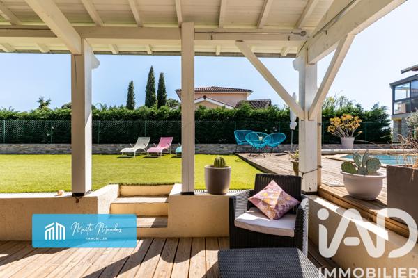 Maison à vendre 7 pièces 146,8 m² Sury-le-Comtal